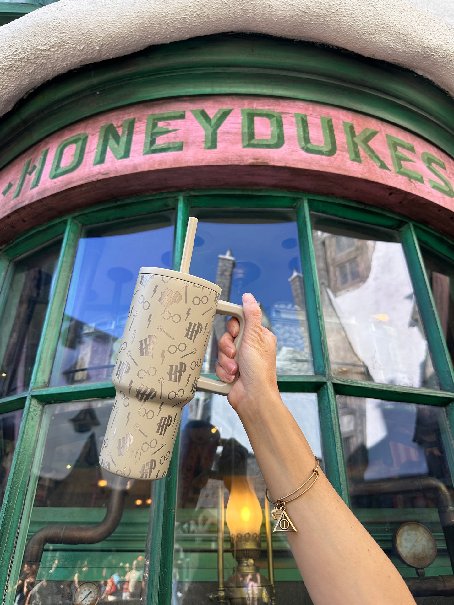 40 oz. Engraved Harry Potter Tumbler - Magical Hydration for Every Wizard